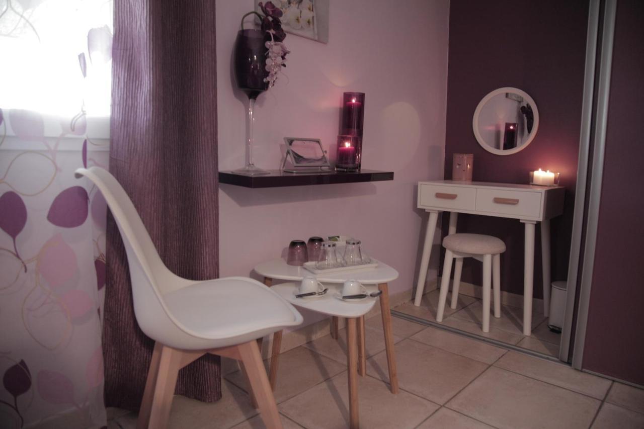 Au Doux Repos Bed and Breakfast Lucbardez-et-Bargues Exteriör bild